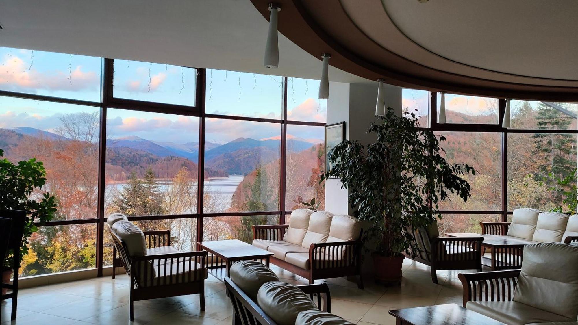Hotel Valea Cu Pesti Căpăţîneni-Ungureni Εξωτερικό φωτογραφία