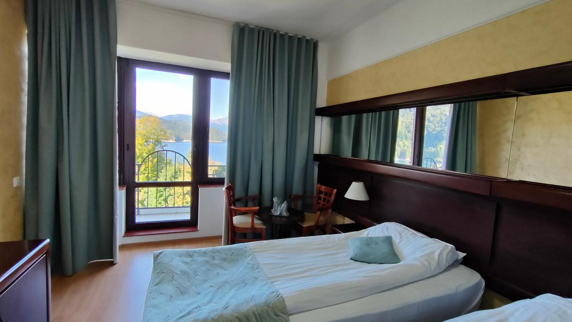 Hotel Valea Cu Pesti Căpăţîneni-Ungureni Εξωτερικό φωτογραφία