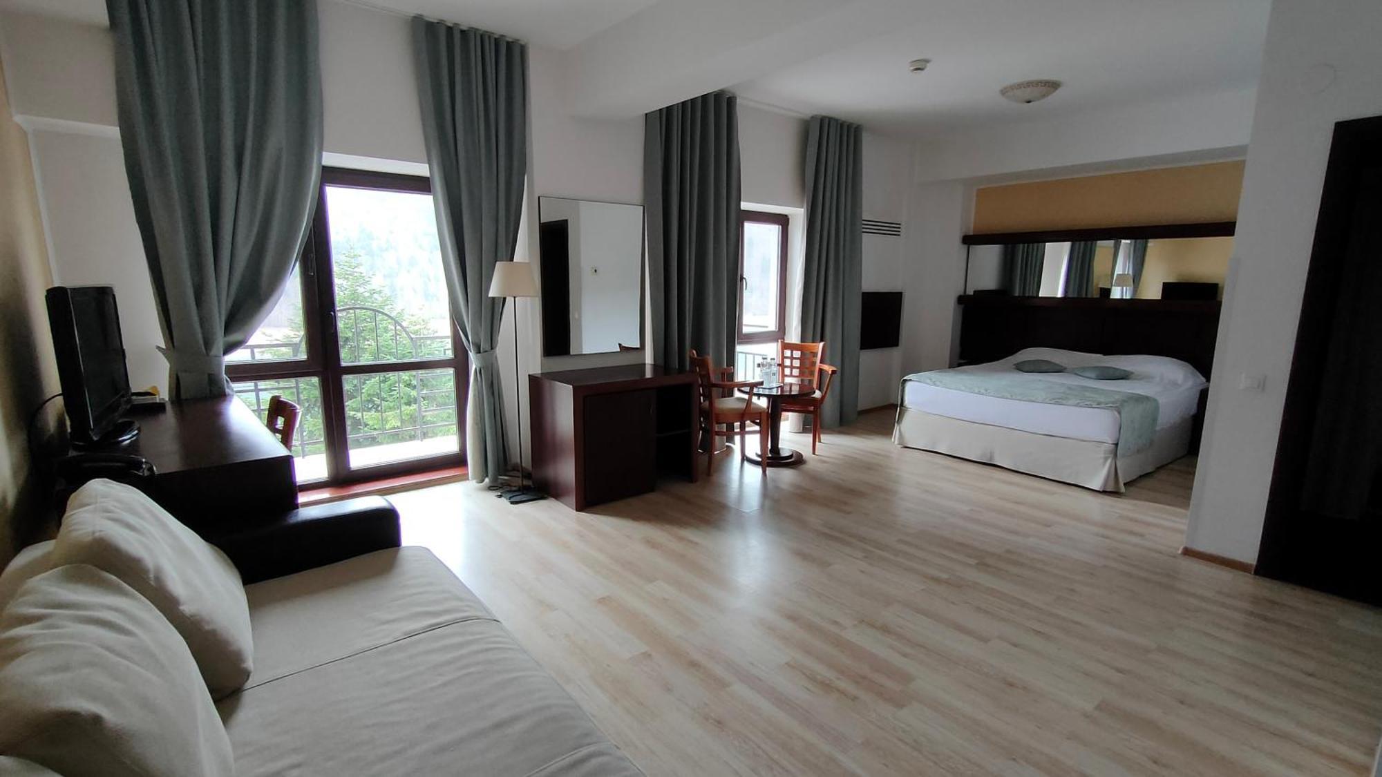 Hotel Valea Cu Pesti Căpăţîneni-Ungureni Εξωτερικό φωτογραφία
