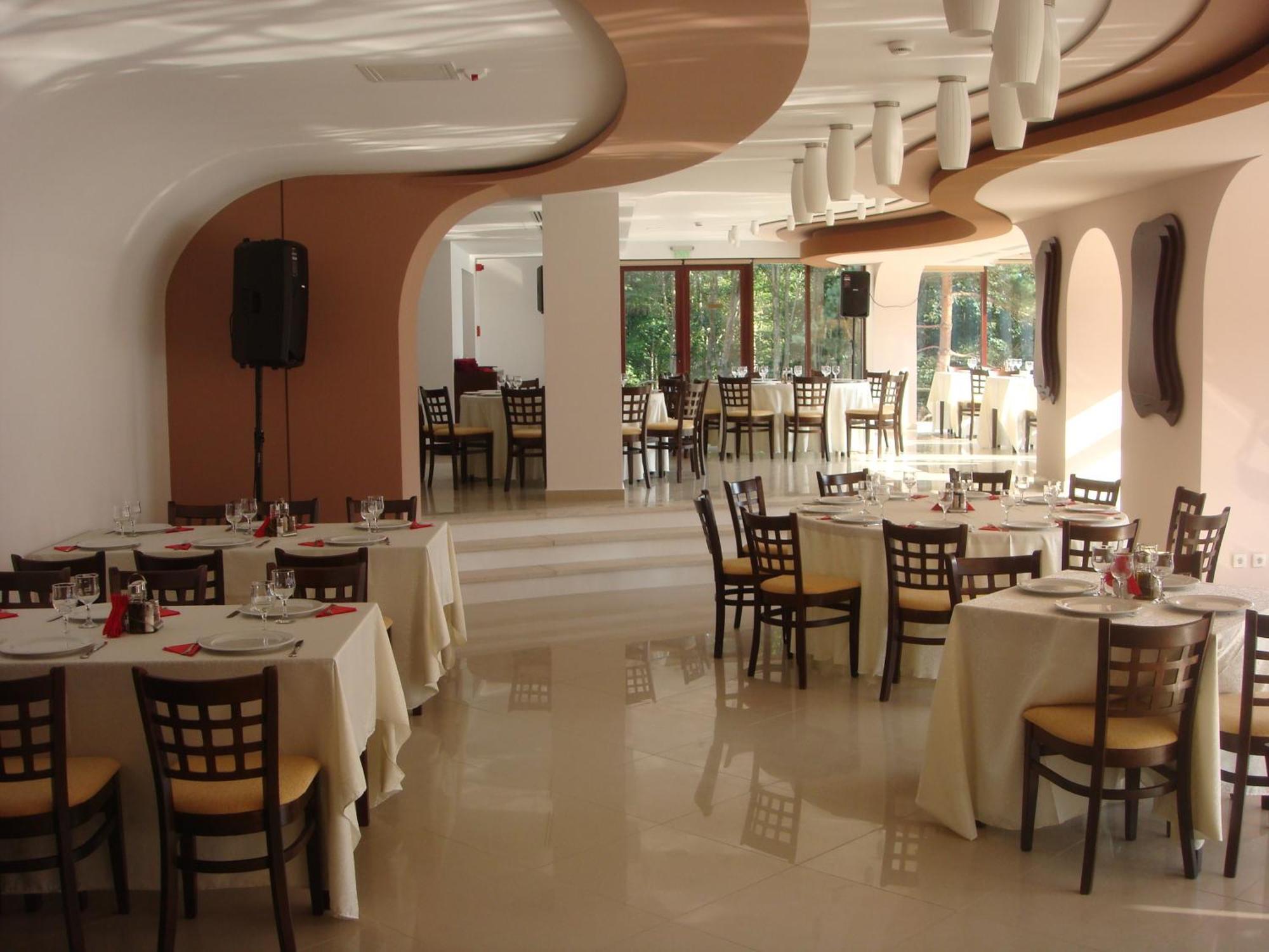 Hotel Valea Cu Pesti Căpăţîneni-Ungureni Εξωτερικό φωτογραφία