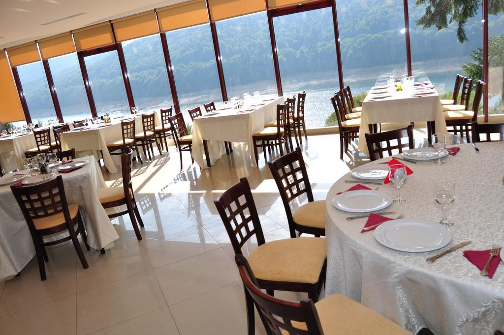 Hotel Valea Cu Pesti Căpăţîneni-Ungureni Εξωτερικό φωτογραφία